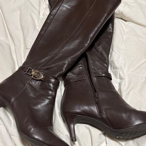 Antonio Melani Elegant Brown Leather Women's Boots Size 6 1/2